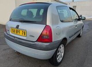 Clio II Clio 1.2i RXE 2000 occasion 78300 Poissy