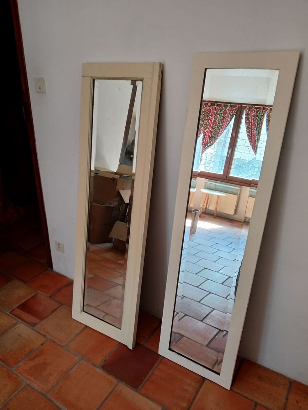 PLUSIEURS MIROIRS Décoration