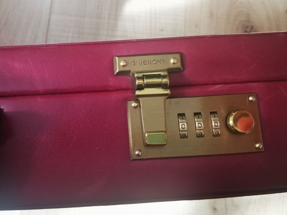 Mallette /porte documents Givenchy Maroquinerie