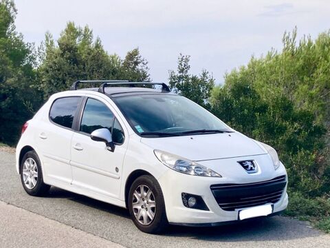 Peugeot 207 hdi 92cv (5 places)