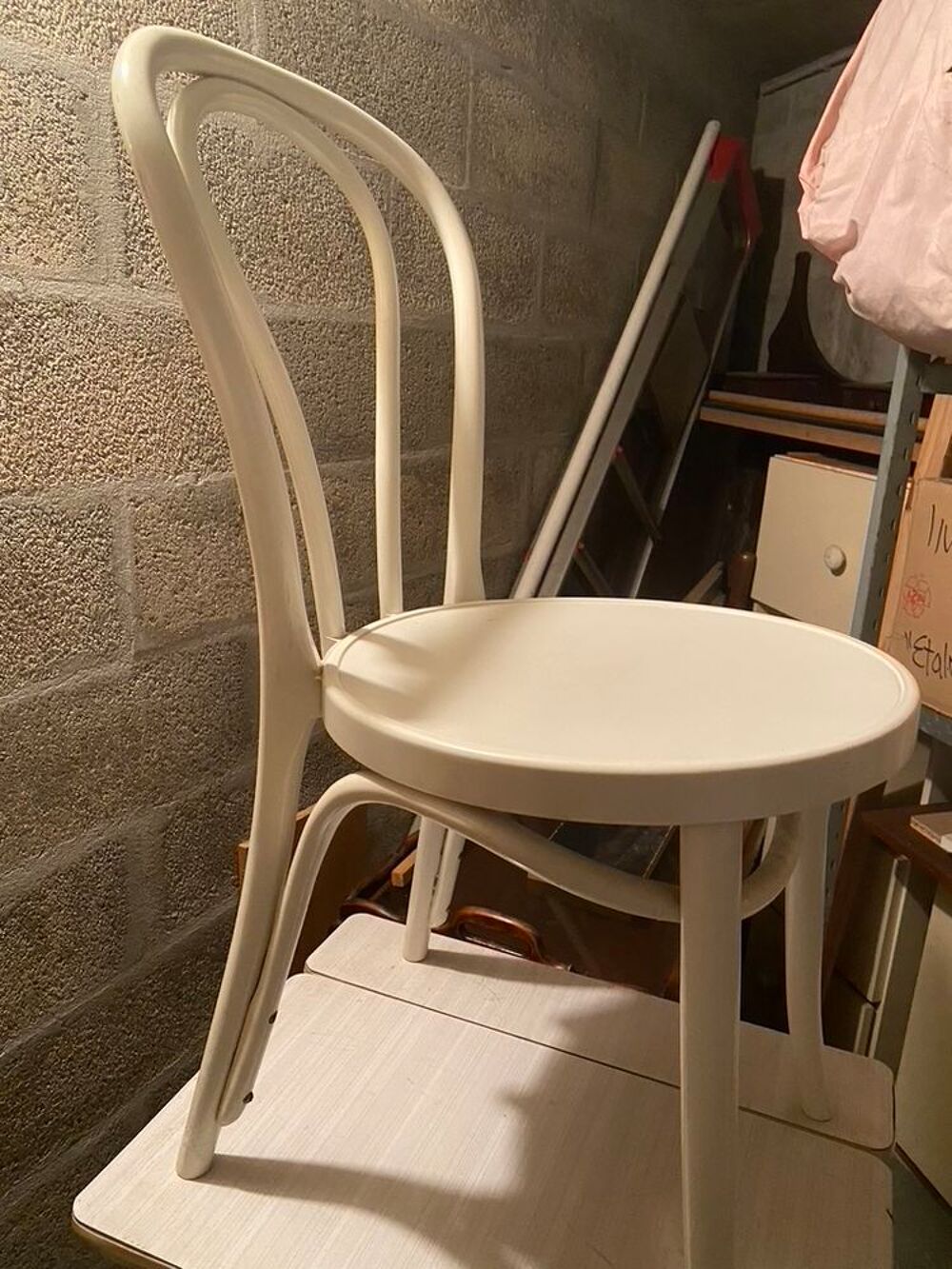 deux chaises style chaises de bar Décoration