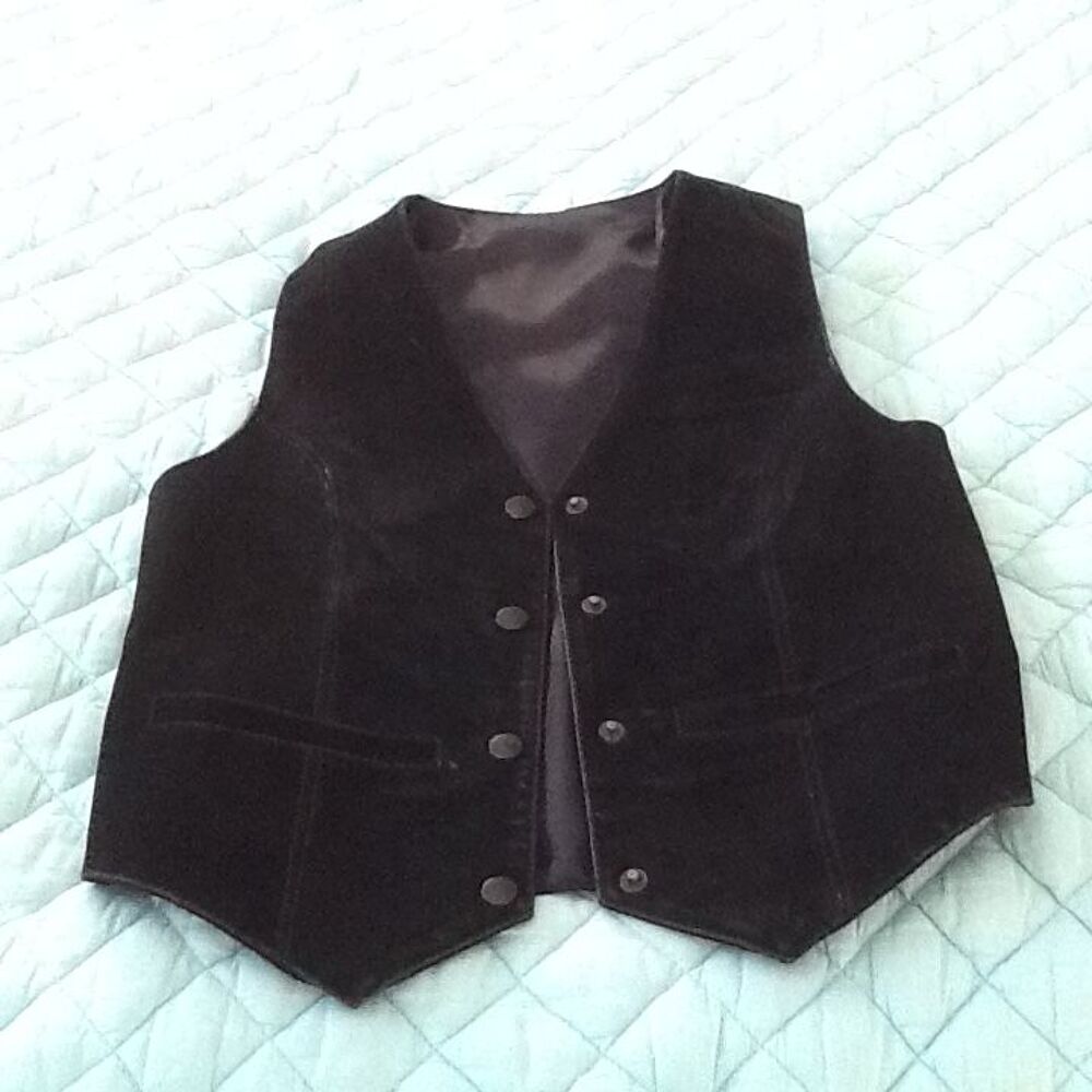 GILET NOIR CROUTE DE PORC Vêtements