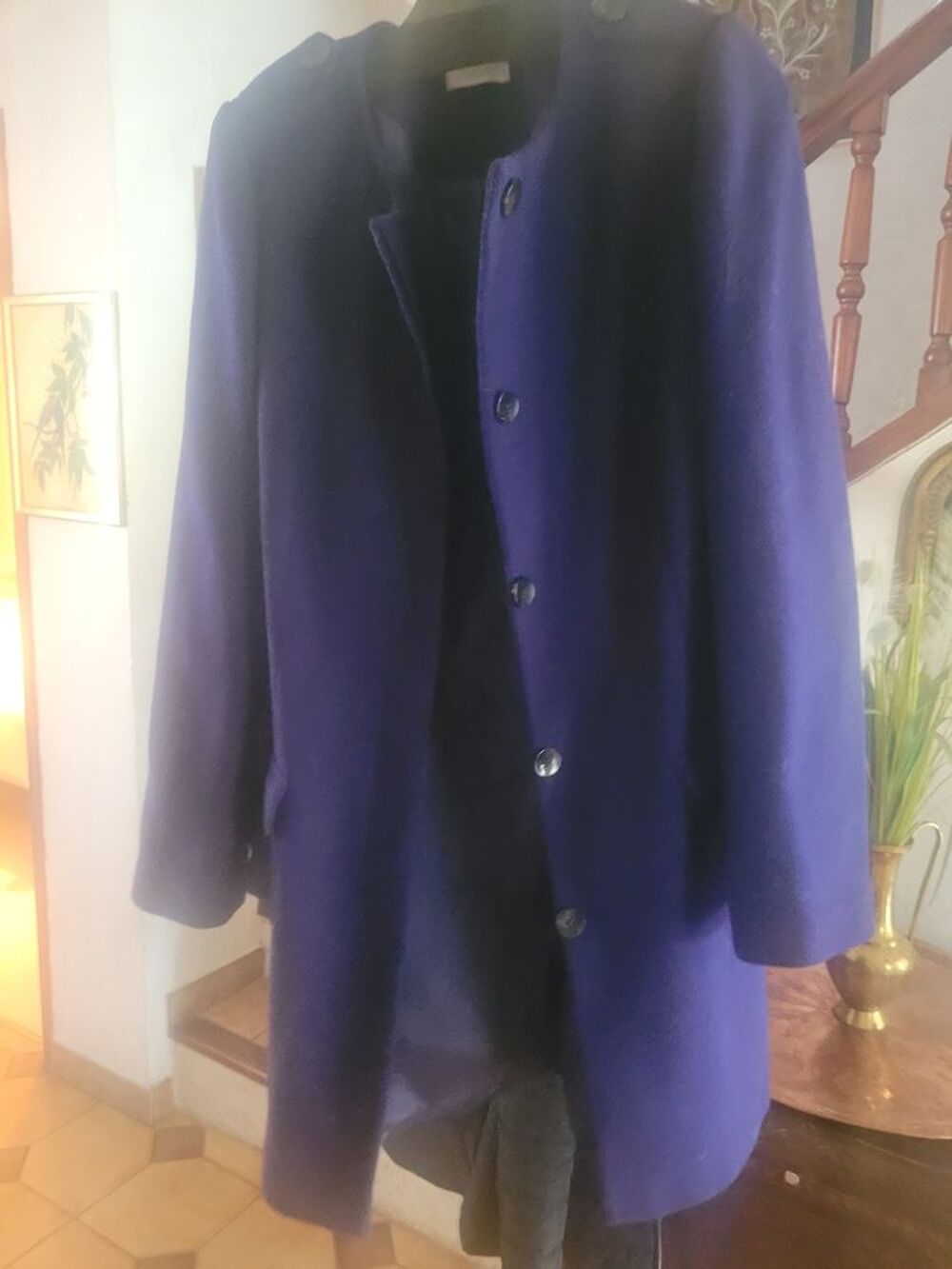 Manteau bleu marine avec ceinture Vtements