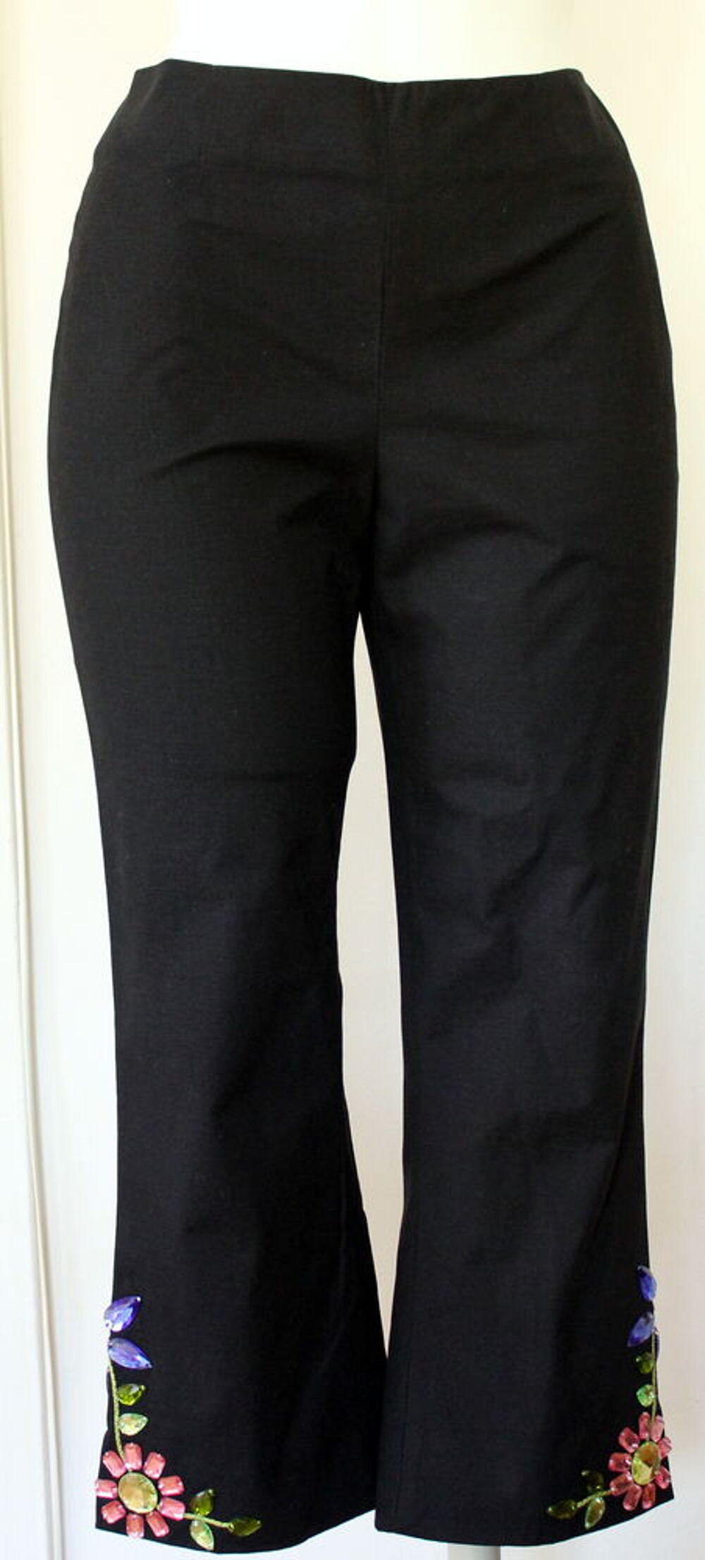 Pantalon corsaire strass MOSCHINO T.38 Fr Vêtements
