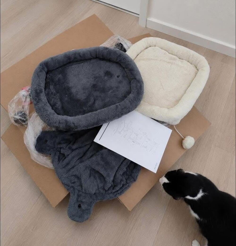 arbre &agrave; chat comme neuf 1m95 Décoration