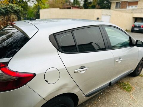 Renault megane iii MEGANE DCI 85 ECO2 CARMINAT TOM TOM PRO