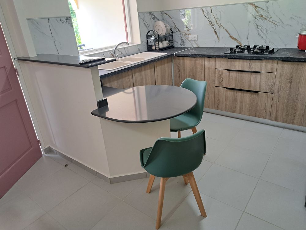 Location Appartement Location longue durée T2 meublé ? Parking, fibre, piscine Petit-bourg