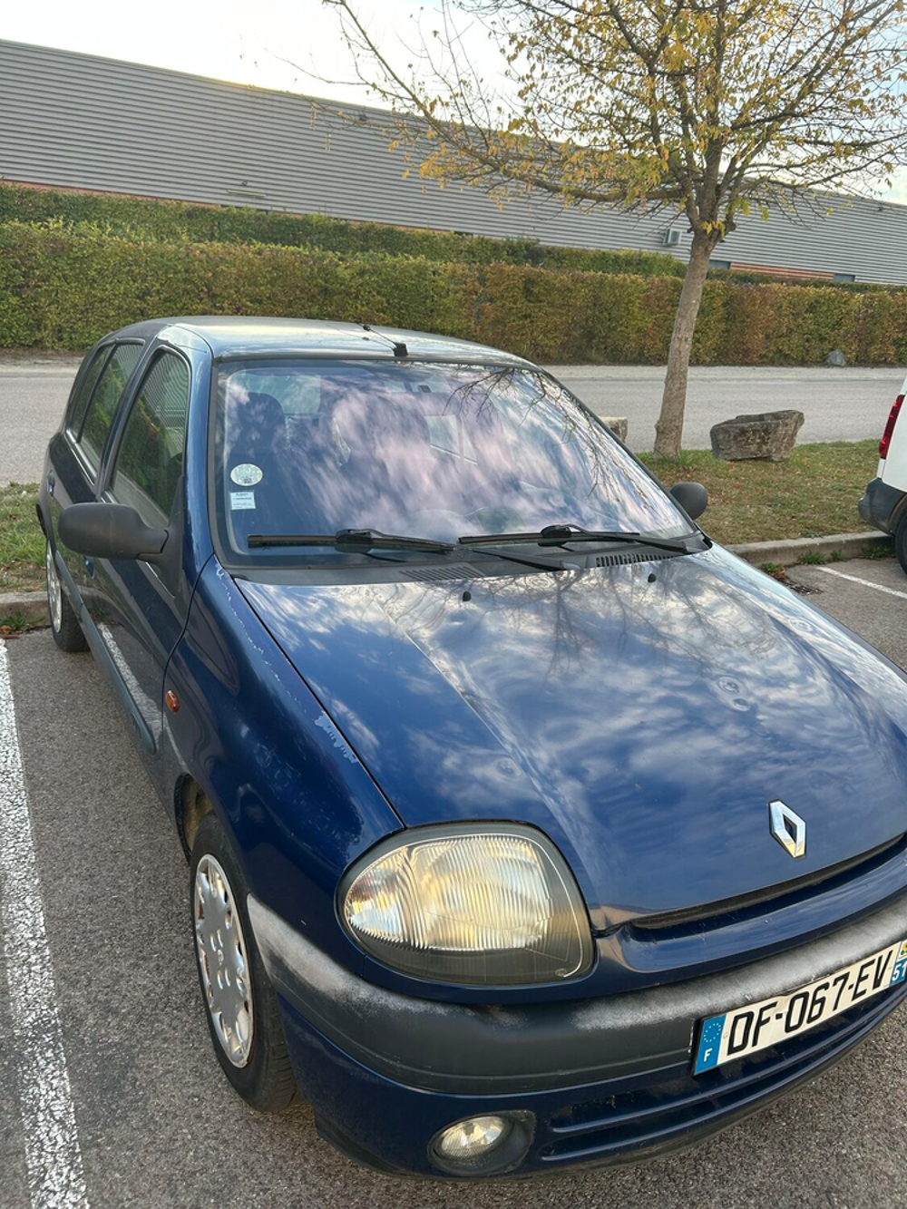 Clio II Clio 1.4i Aliz&eacute; 1999 occasion 10000 Troyes