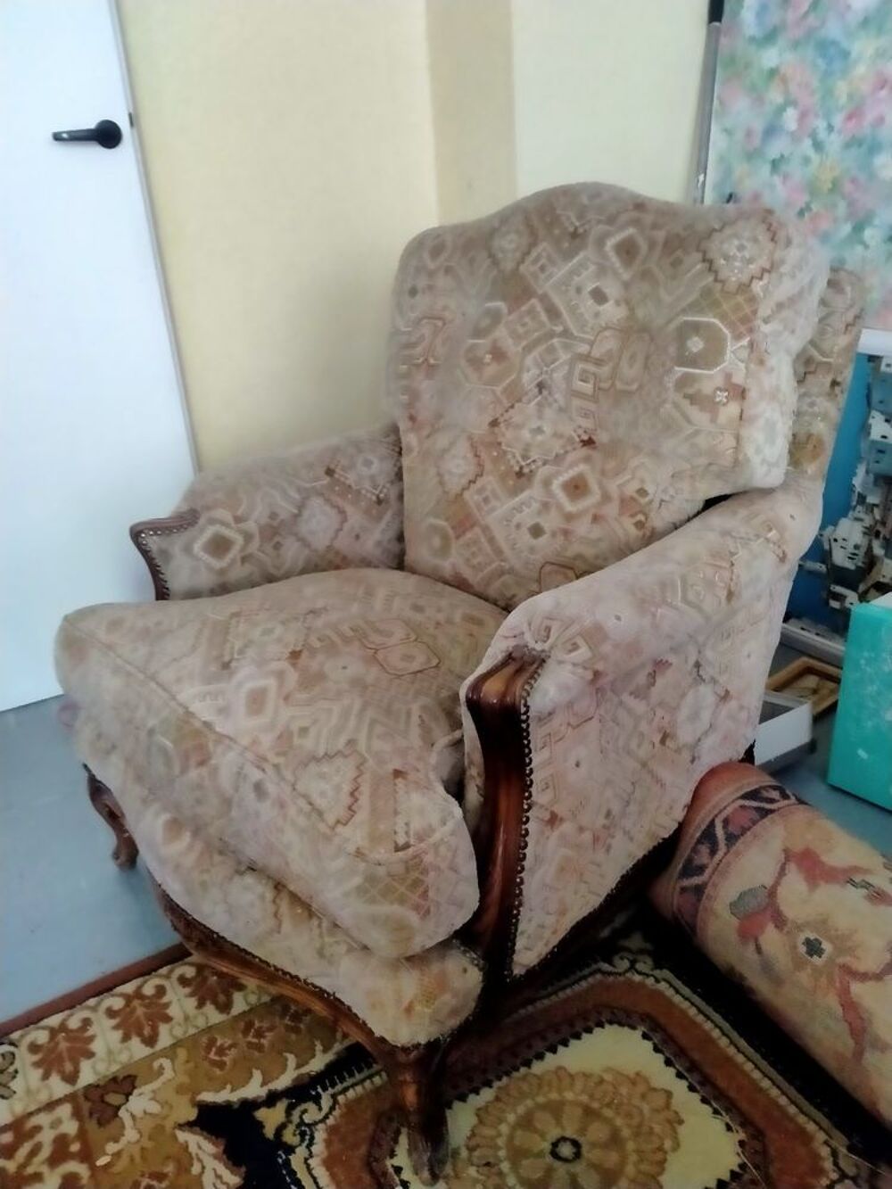 Donne fauteuils Meubles