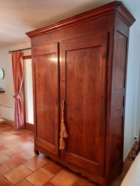 armoire ancienne 250 Lons (64)