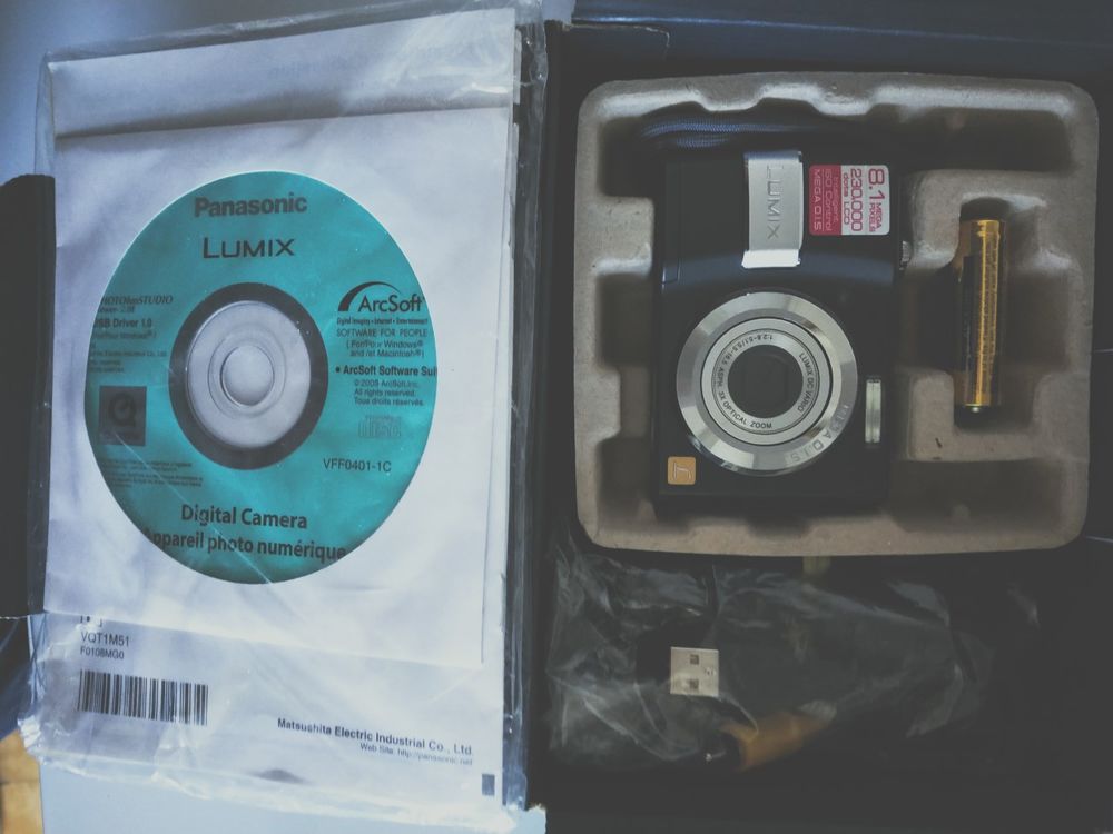 Panasonic Lumix DMC-LS80 (Black) Photos/Video/TV