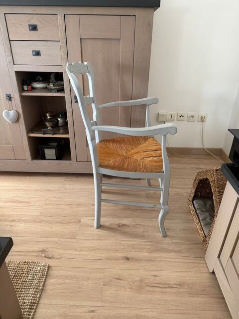 fauteuil ancien en bois 30 Valenciennes (59)