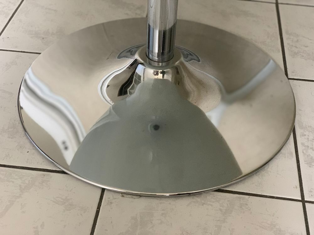 Fauteuil Pivotant noir /blanc Simili Cuir pied inox Meubles