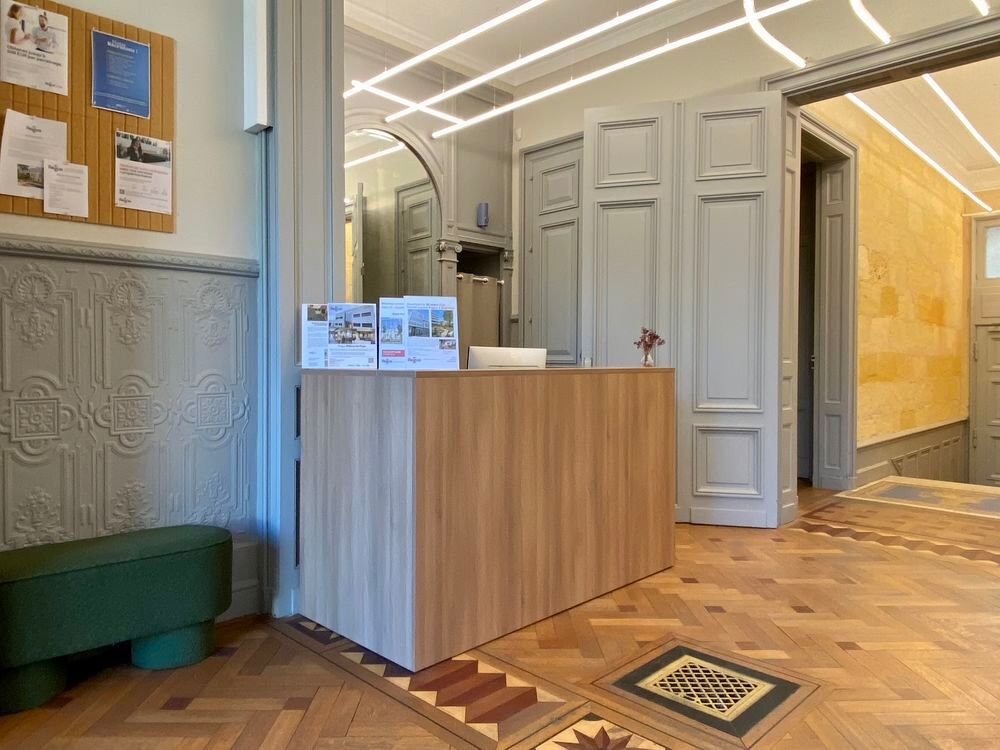   Louez un grand espace de bureau pour 50 personnes à Bordeaux, St Seurin GambettaLe titre de votre annonce Bordeaux