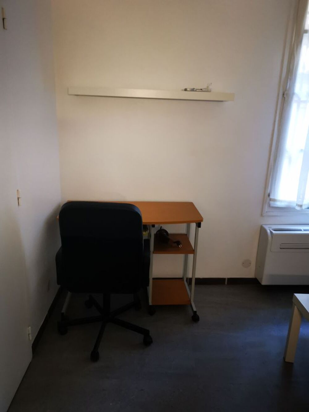 Location Appartement AVIGNON CENTRE studio 340 € charges comprises Avignon