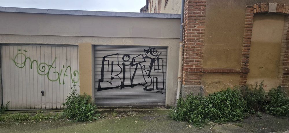 Vente Remise/Grange Cellier, garage à vélo/moto Rennes