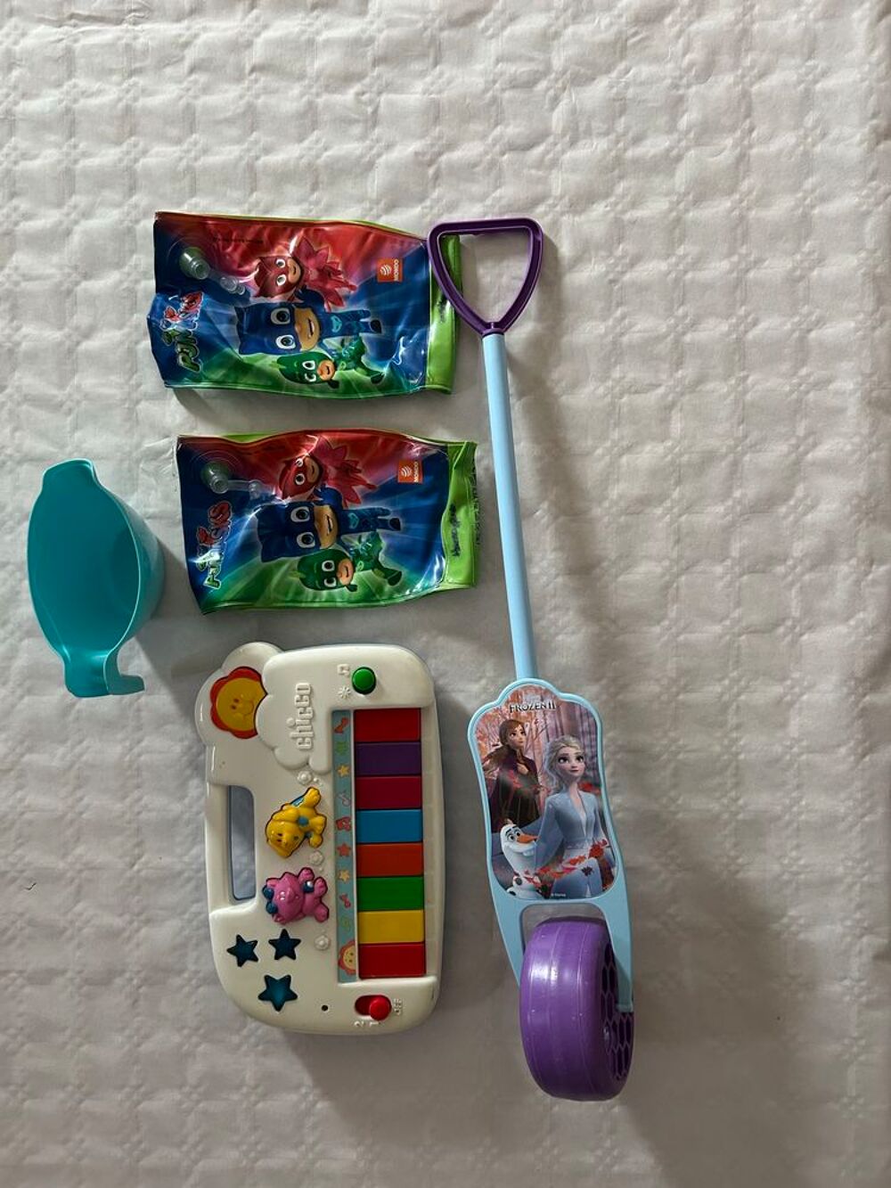 DONNE divers jouets Jeux / jouets
