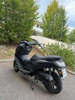 DIVERS 2025 occasion 01220 Divonne-les-Bains