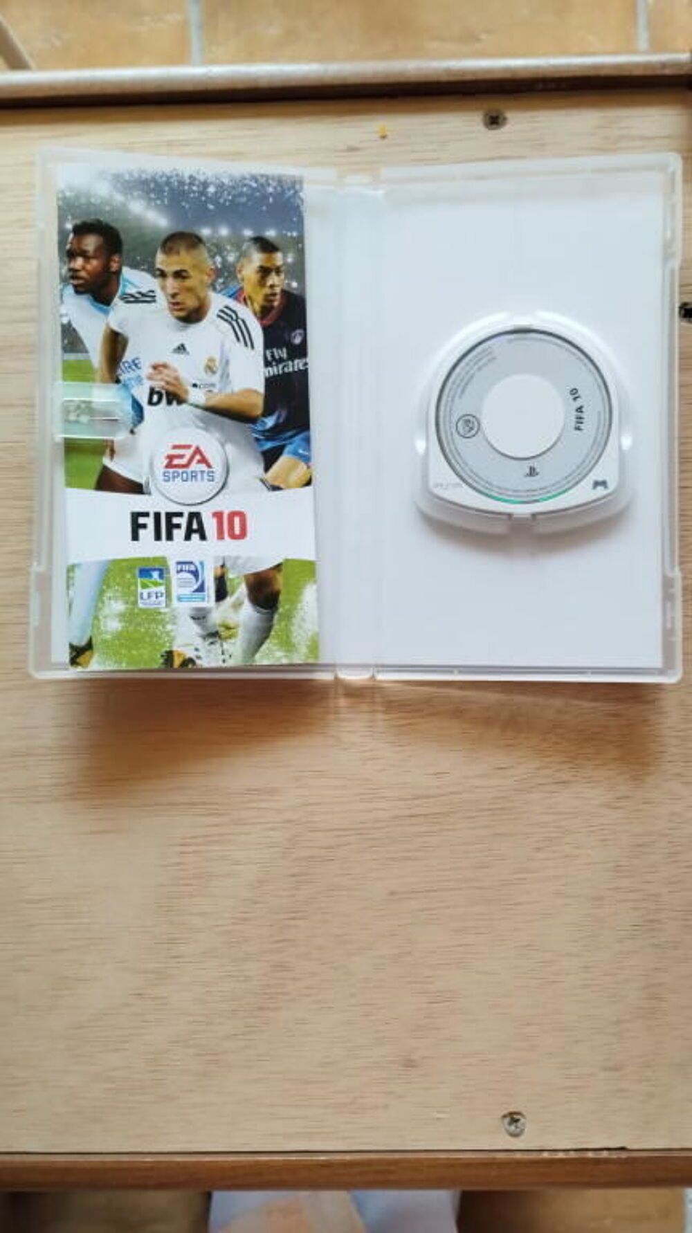 Jeu de football pour console PSP Consoles et jeux vidéos