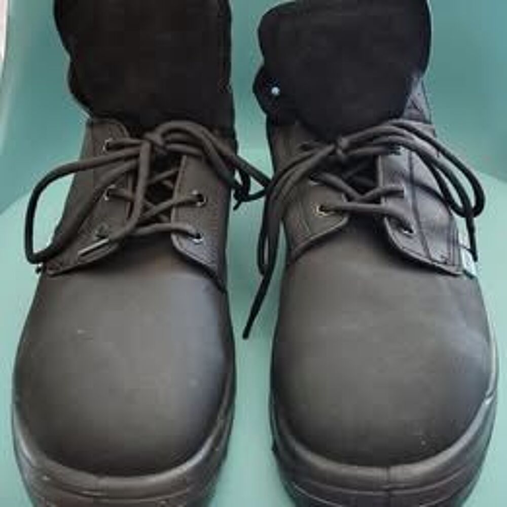 Chaussures de s&eacute;curit&eacute; Pointure: 46 Chaussures