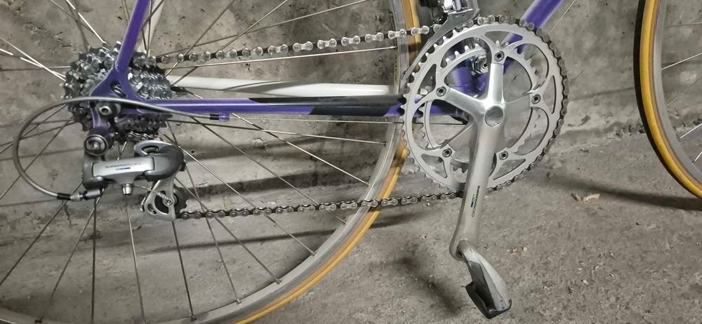 Velo de course Peugoet CR500 Perthus vintage Vélos
