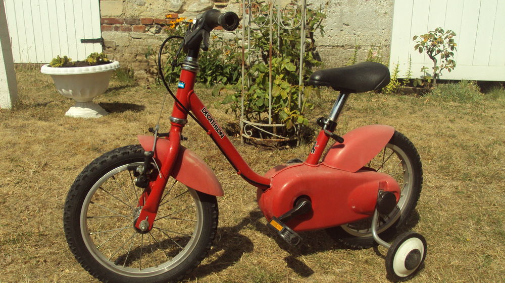 VELO ENFANT Jeux / jouets