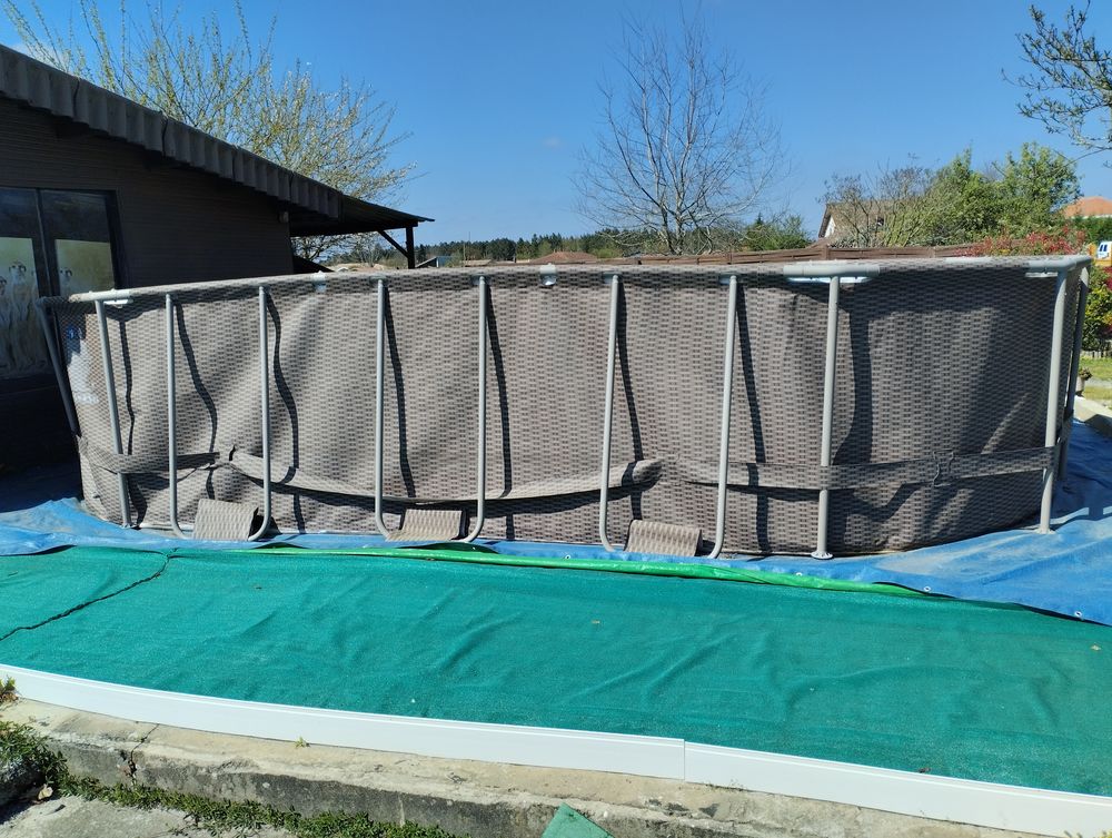 Piscine hors sol Jardin