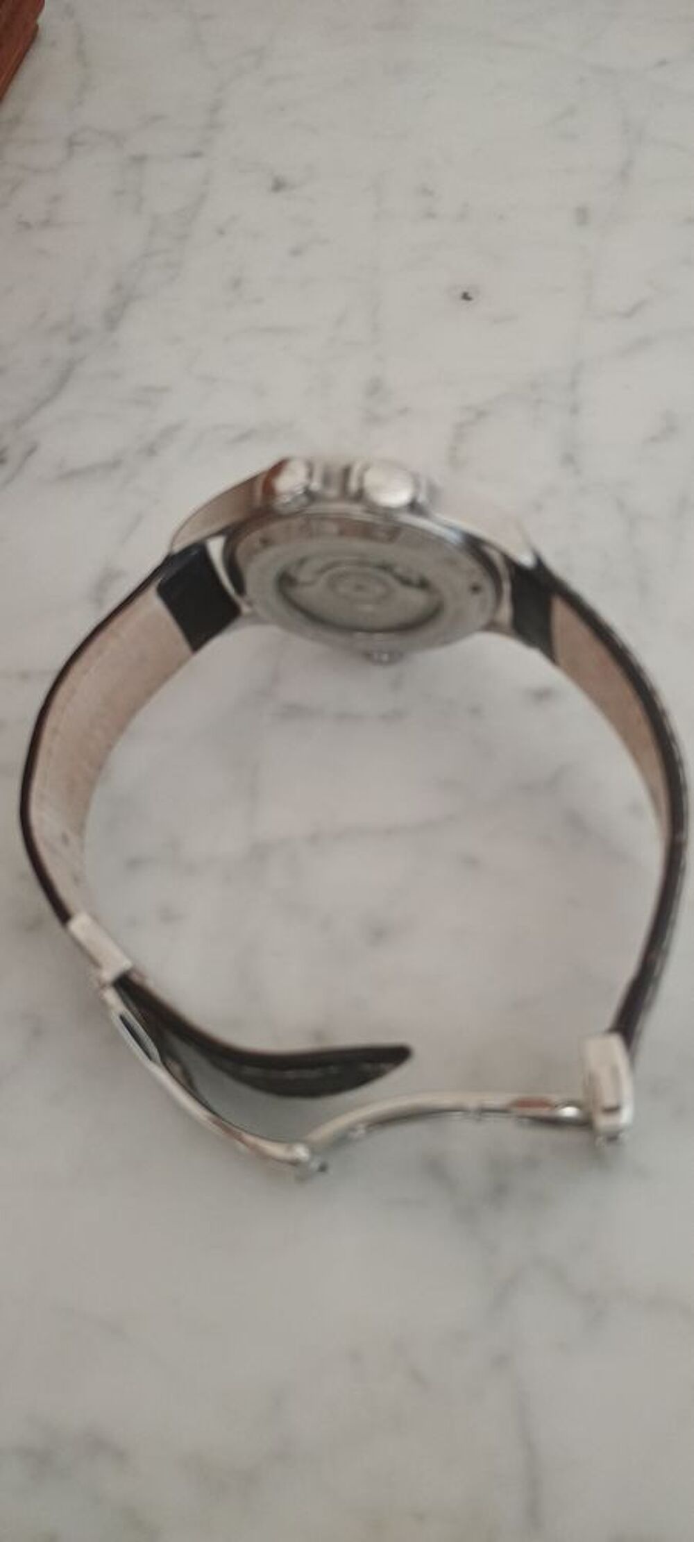 Montre-bracelet Hamilton Kaki gmt cadran blanc bracelet noir Bijoux et montres