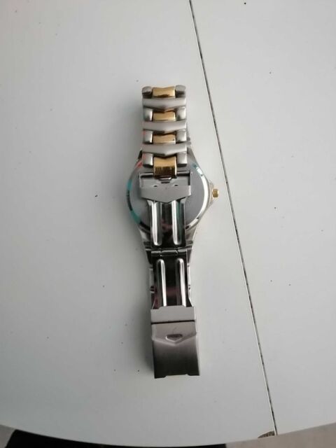 montre femme de la marque Neptunus 25 Oyonnax (01)