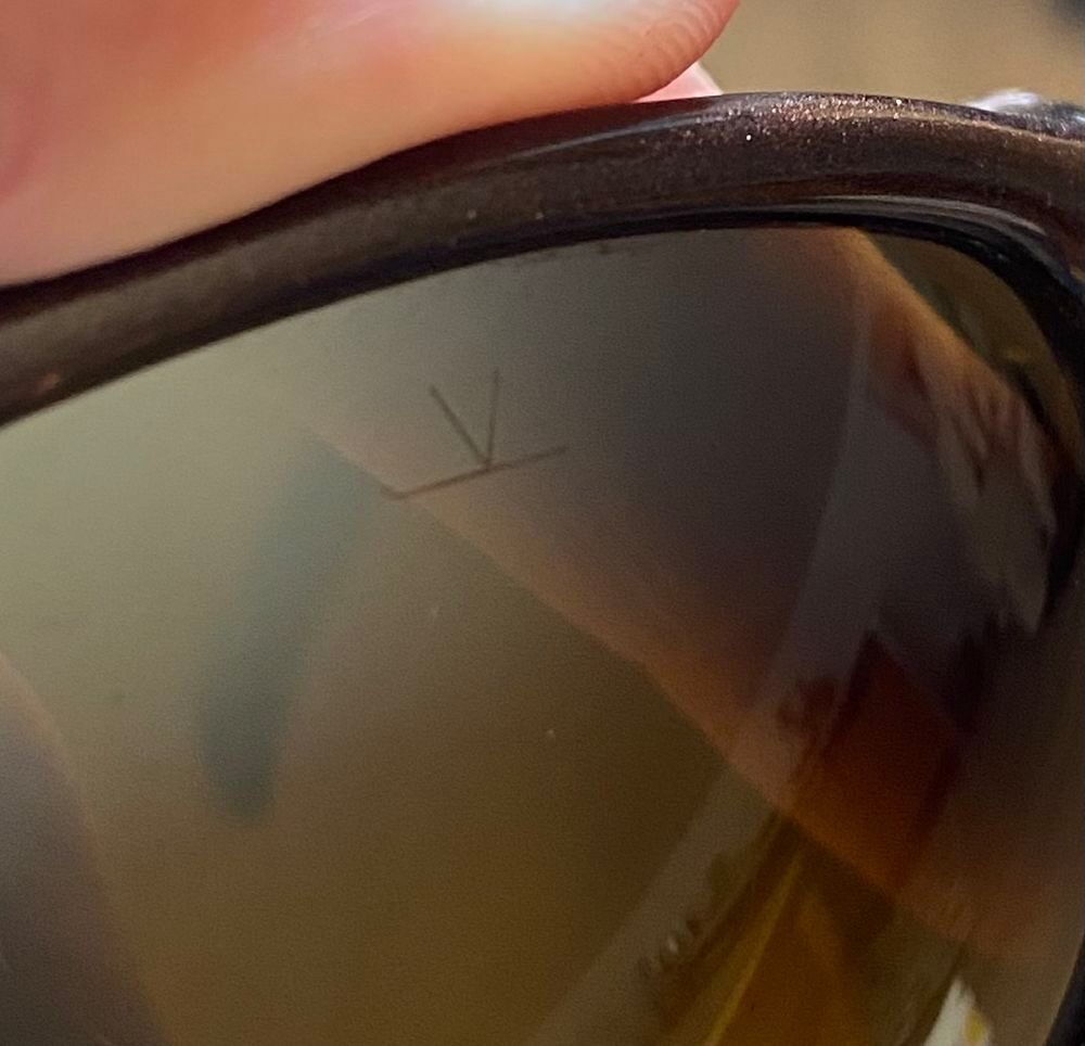 Magnifique solaires Vuarnet Bijoux et montres