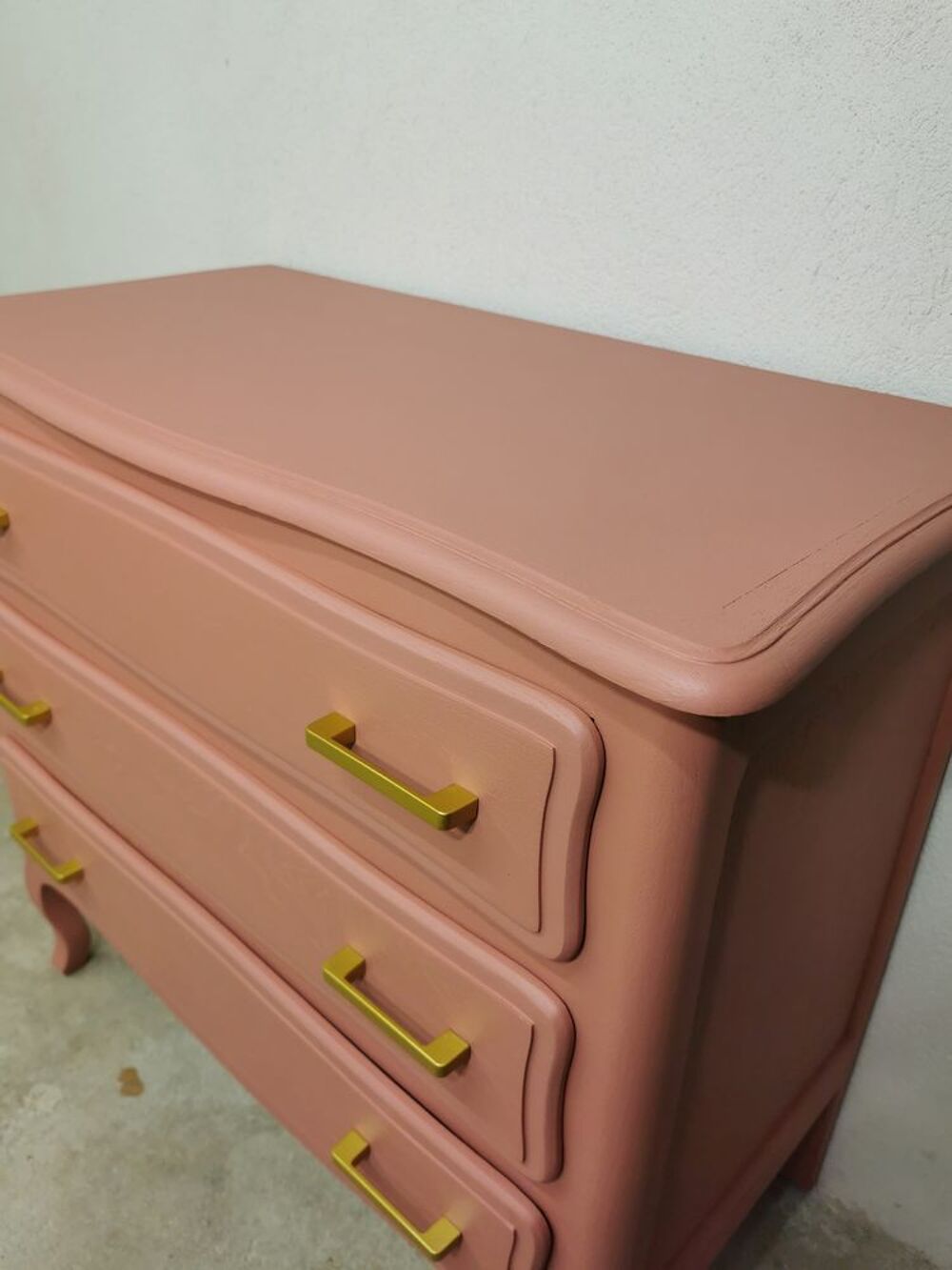 Commode en ch&ecirc;ne r&eacute;nov&eacute;e Meubles