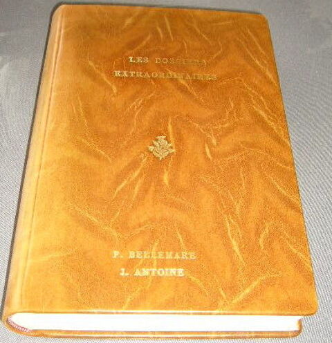 livre reli cuir etat neuf et caracteres or: les dossiers ex 35 Versailles (78)