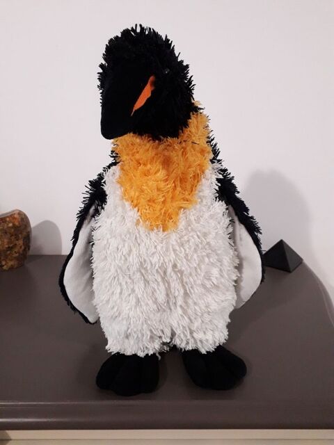 pingouin en peluche 10 Reims (51)