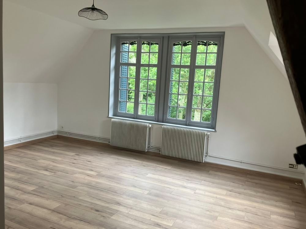 Location Appartement T1 rénové 30 m² avec terrasse - Centre Verneuil-sur-Avre Verneuil-sur-avre