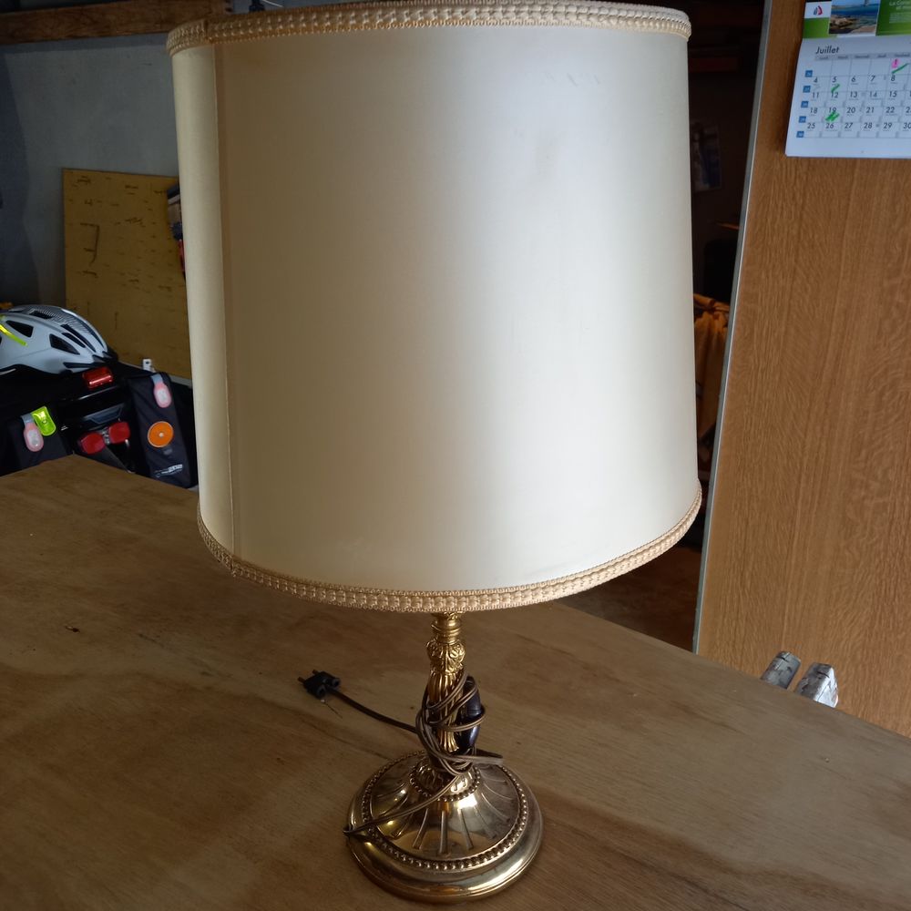 LAMPE DE CHEET Décoration