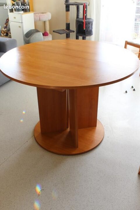 table salon + 4 chaises Harnes (62)