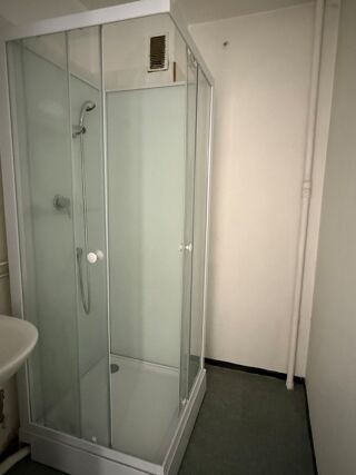  Appartement à louer 1 pièce 30 m²