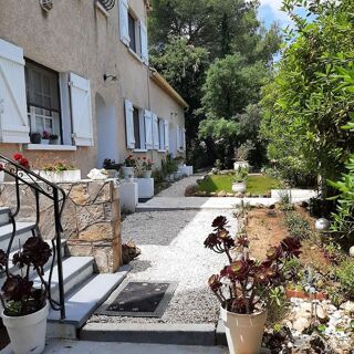  Maison � vendre 9 pi�ces 212 m�