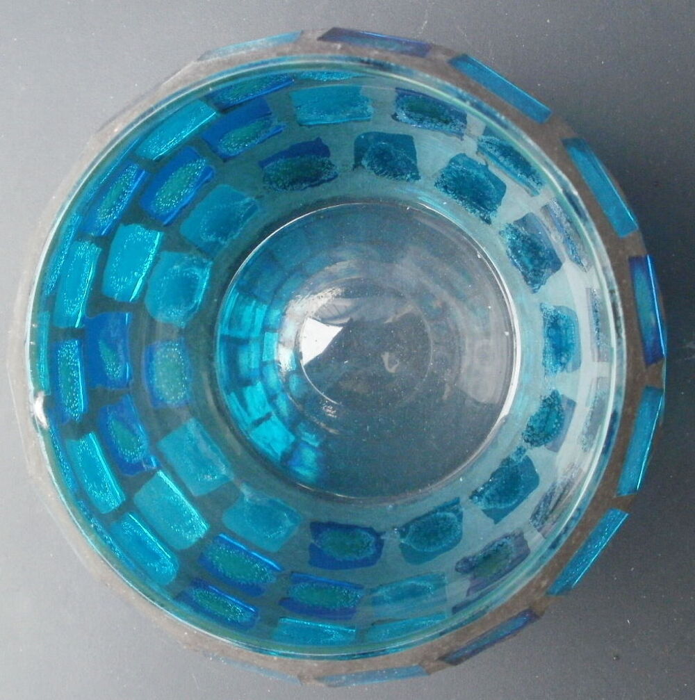 POT/ CACHE-POT/ VIDE POCHE &agrave; facettes aspect vitrail , bleu Dcoration