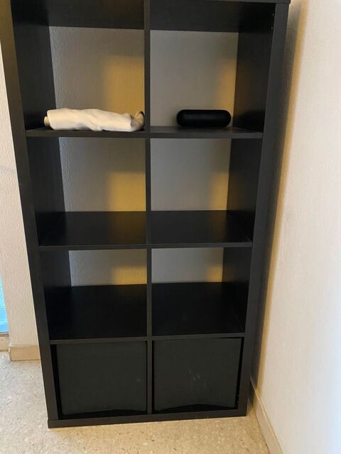 Etagère IKEA noire 30 Montpellier (34)