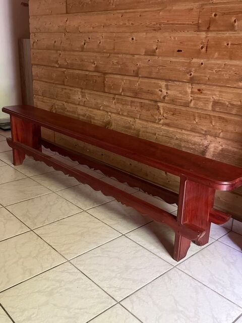 Bancs en bois rouge 300 Bouillante (97)