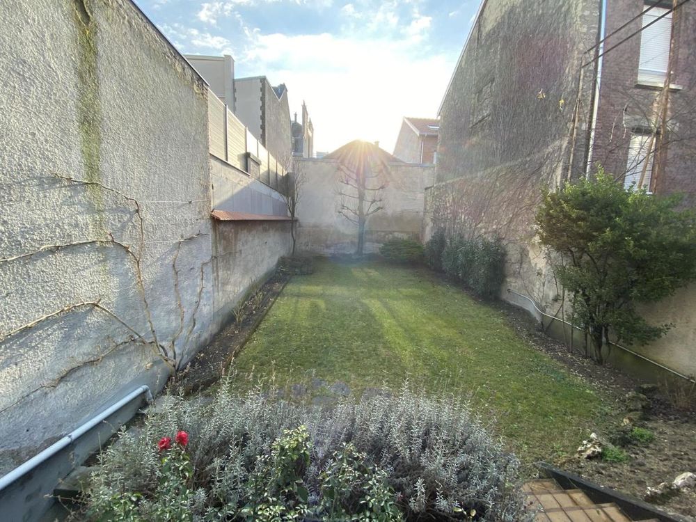 Maison 10 pièces 227 m² · à Reims · 227 m² · 984 000 €