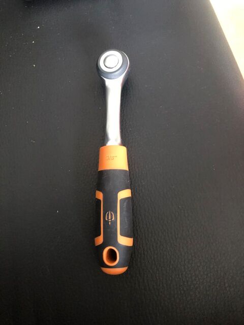 cl� � cliquet (3/8 ,1/4 ) 20 Brou-sur-Chantereine (77)