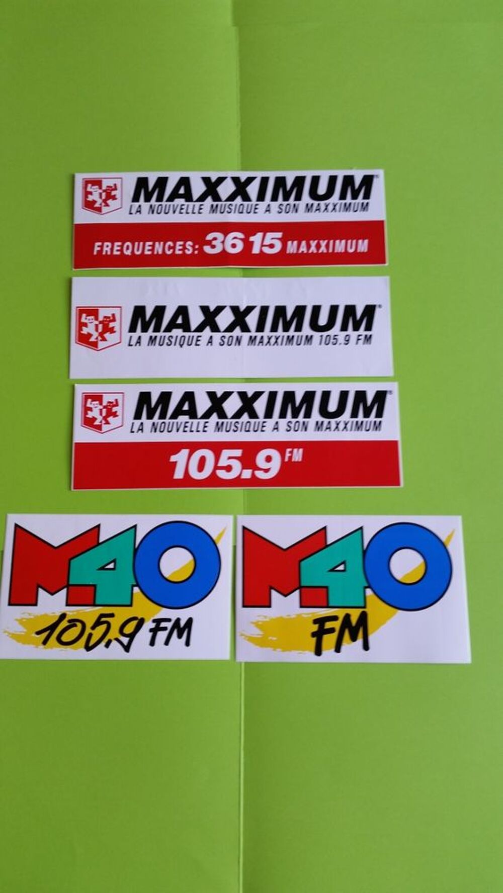 RADIO * MAXXIMUM * PIN'S * AUTOCOLLANTS * CD * 