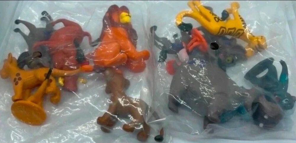 Lot de 12 Figurines Le Roi Lion Jeux / jouets