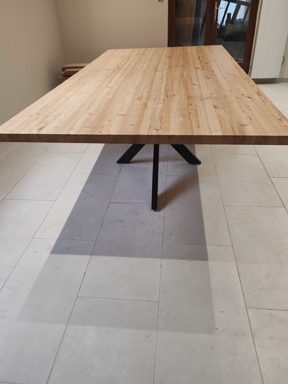 table m&eacute;l&egrave;ze 12-14 personnes Meubles