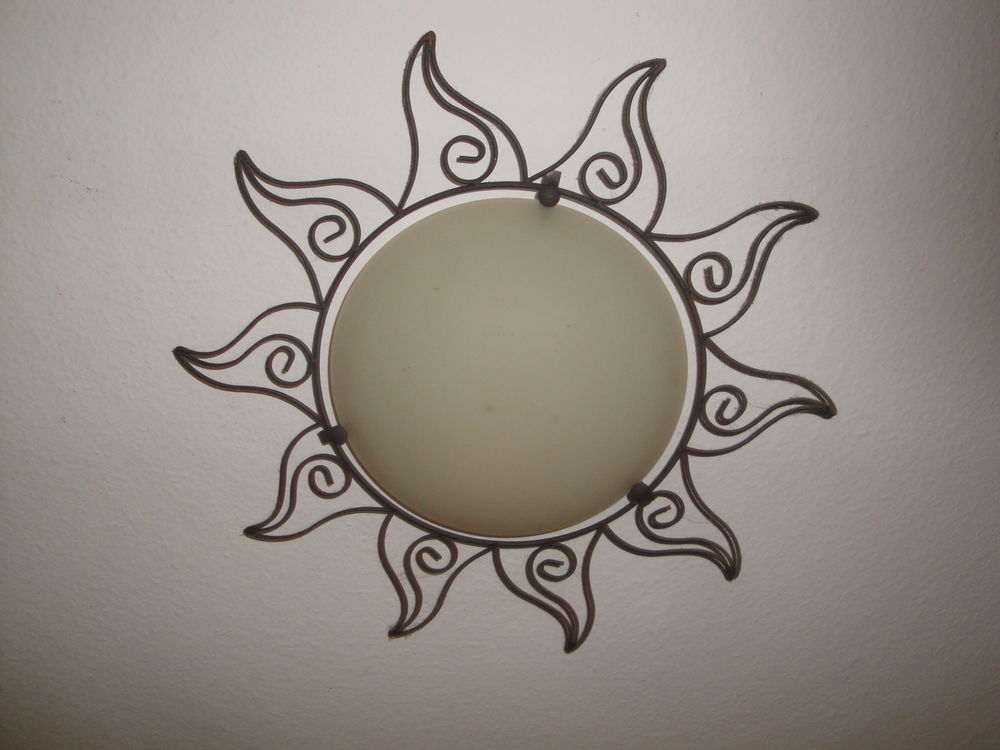 plafonnier en &eacute;toile Décoration