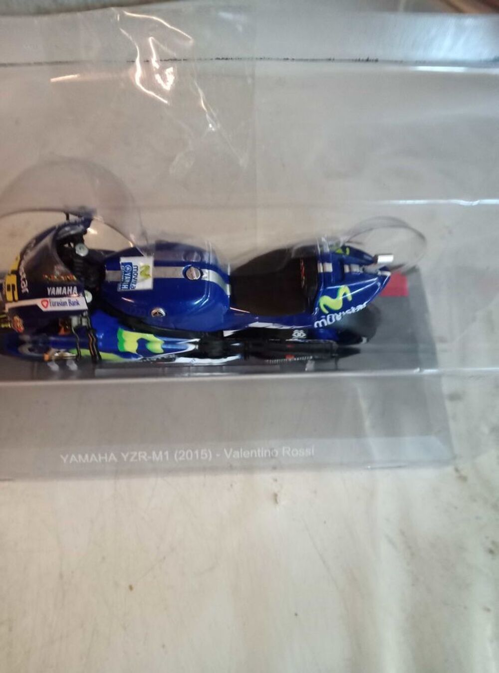 miniature 