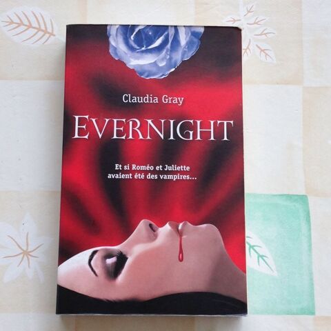 EVERNIGHT - Claudia Gray 9 Strasbourg (67)