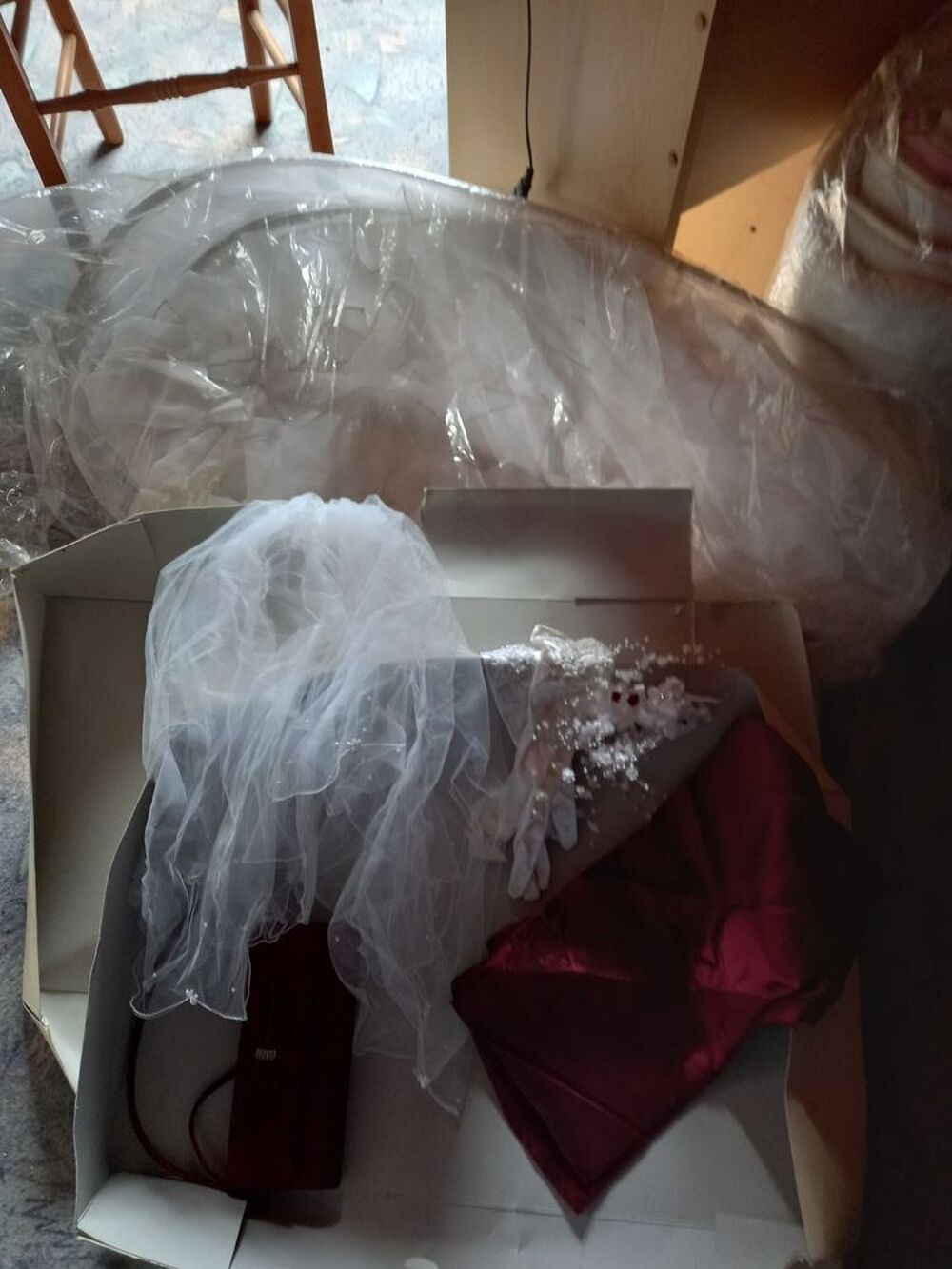 Robe de mari&eacute;e Vêtements